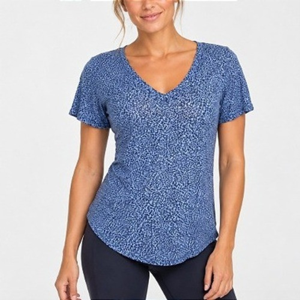 Athleta Breezy Blue Leopard Print Performance Stretch V-Neck Yoga Workout Tee S